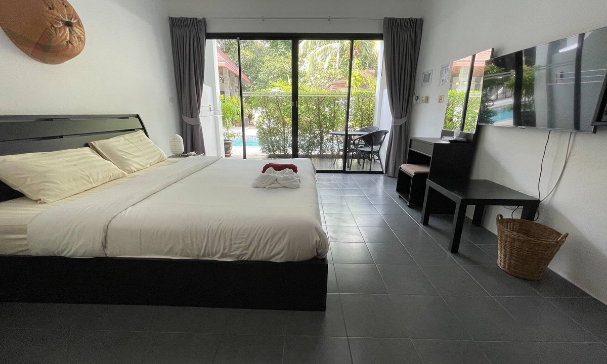 Ban Saiyuan Hotel | Lotus Bleu Resort & Restaurant
