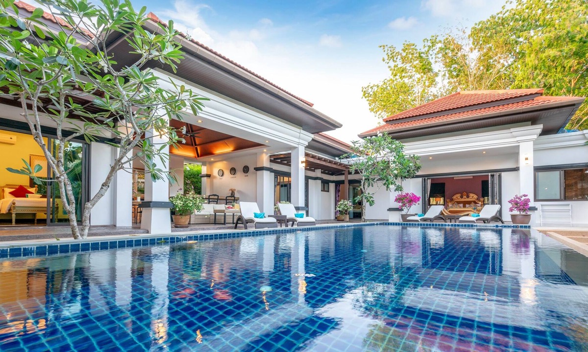 Si Sunthon Villa | Luxury Private Pool Villa Frangipani