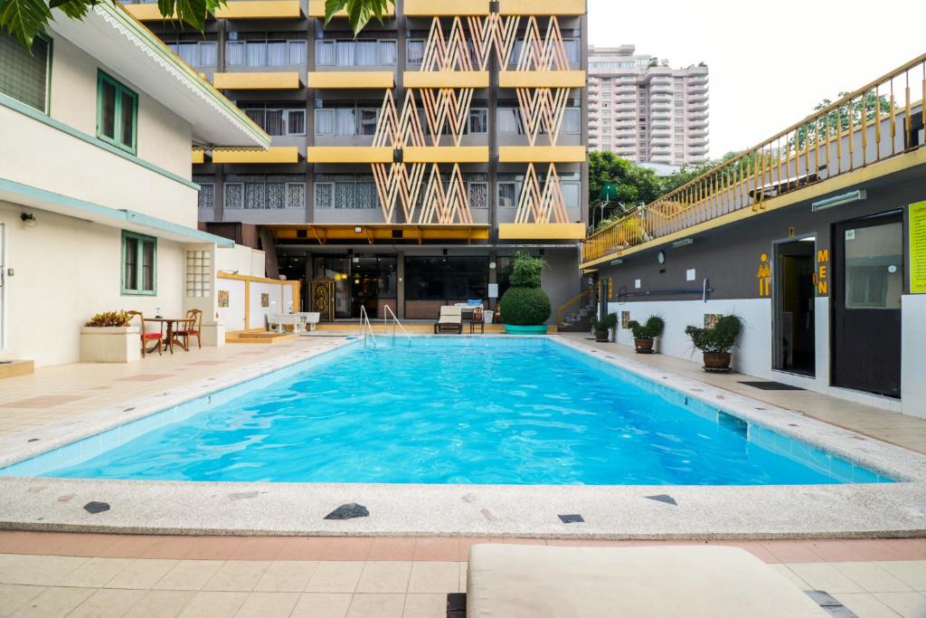 Thung Maha Mek Hotel | Malaysia Hotel Bangkok