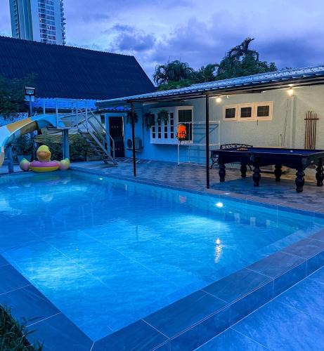 Na Kluea Villa | MaMa Beach Pool Villa Pattaya