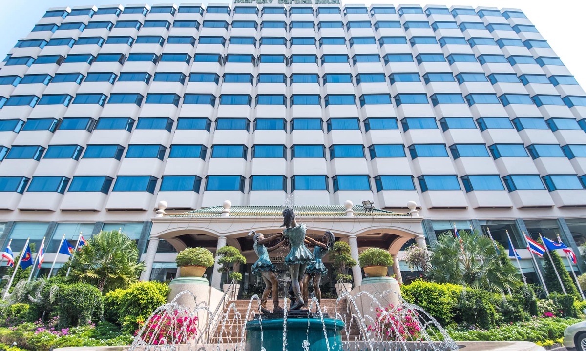 Sena Nikhom Hotel | Maruay Garden Hotel