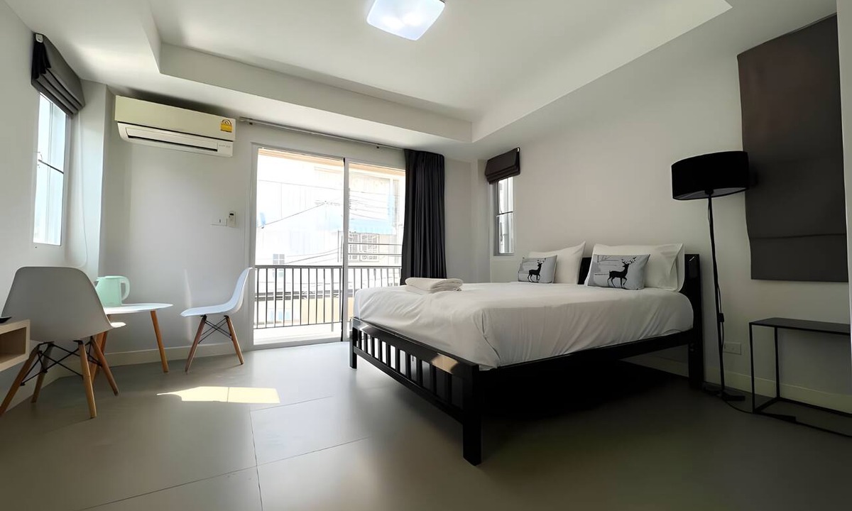 Wang Burapha Phirom Hotel | Mitr Inn Mrt Samyot Station - The Grand