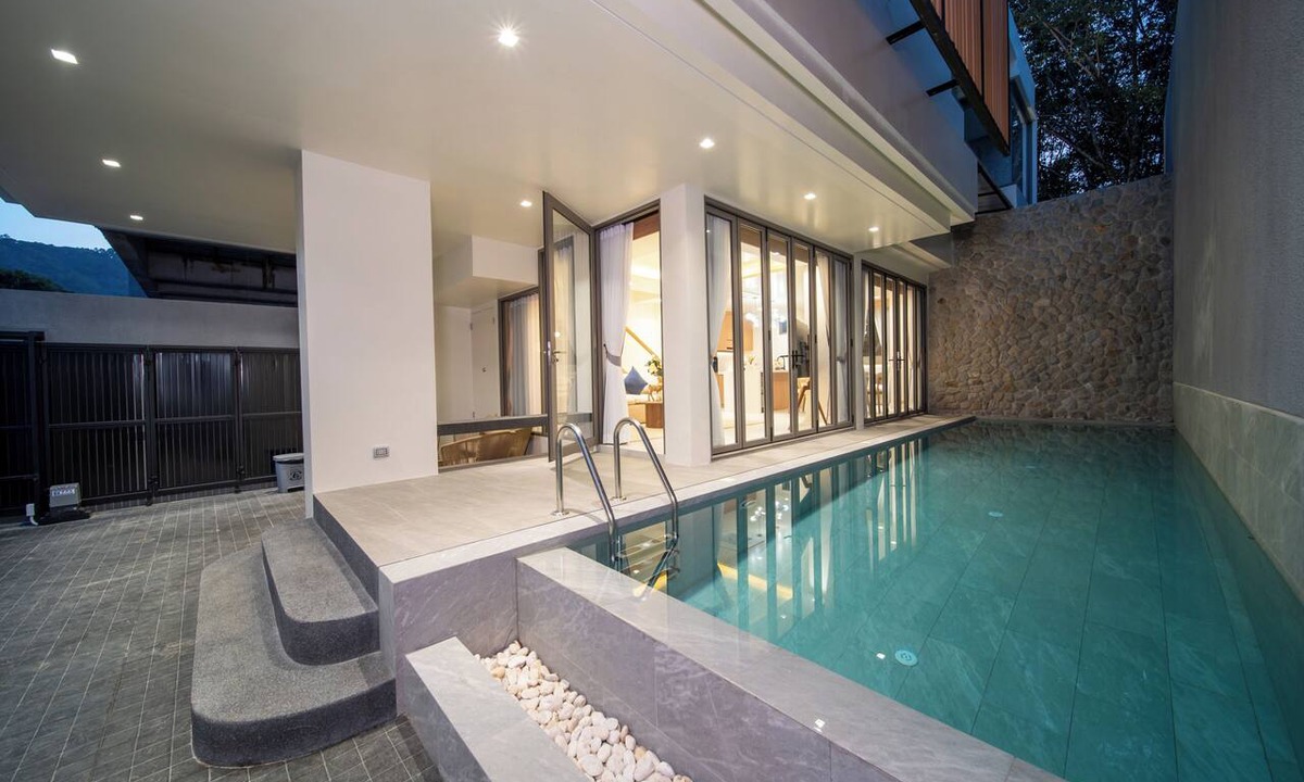 Si Sunthon House | Modern 3-Bedroom Tropical Escape with Private Pool & Fores Views
