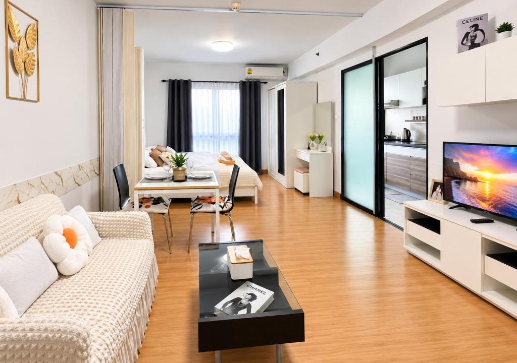 Phuket Apartment | Modern Supalai Vista Phuket Old Town 2 Gym Pool fast Wifi Netflix