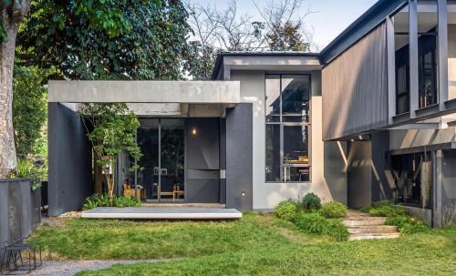 San Klang Villa | Moonstone Villa Chiang Mai