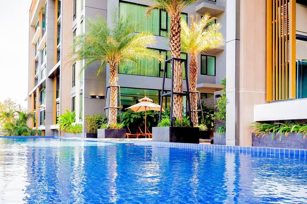 Nimman Condo | NEW 2-Bedroom Luxury Suite with 2 bicycles, Near Nimman, Airport, and CMU.
