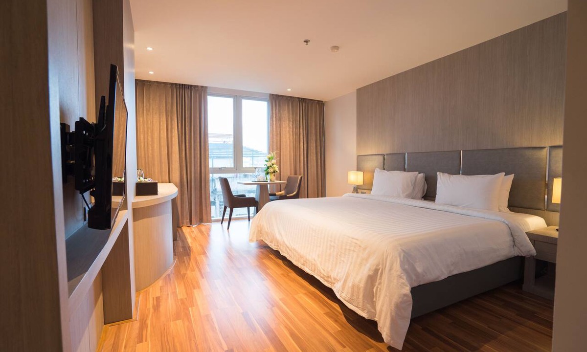 Downtown Hat Yai Hotel | New Season Square Hotel