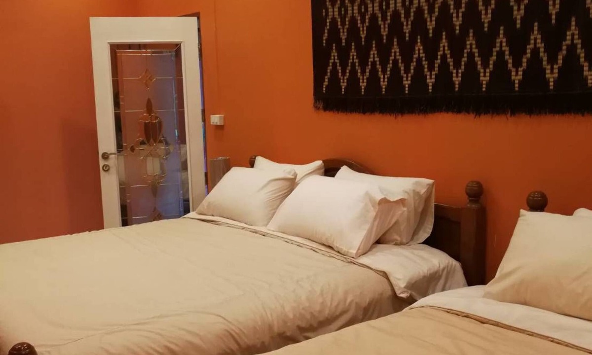 Bang Phai Hotel | Nonnaisuan resort