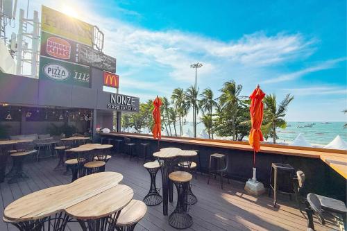 Pattaya Bay Hotel | Nonze Hostel