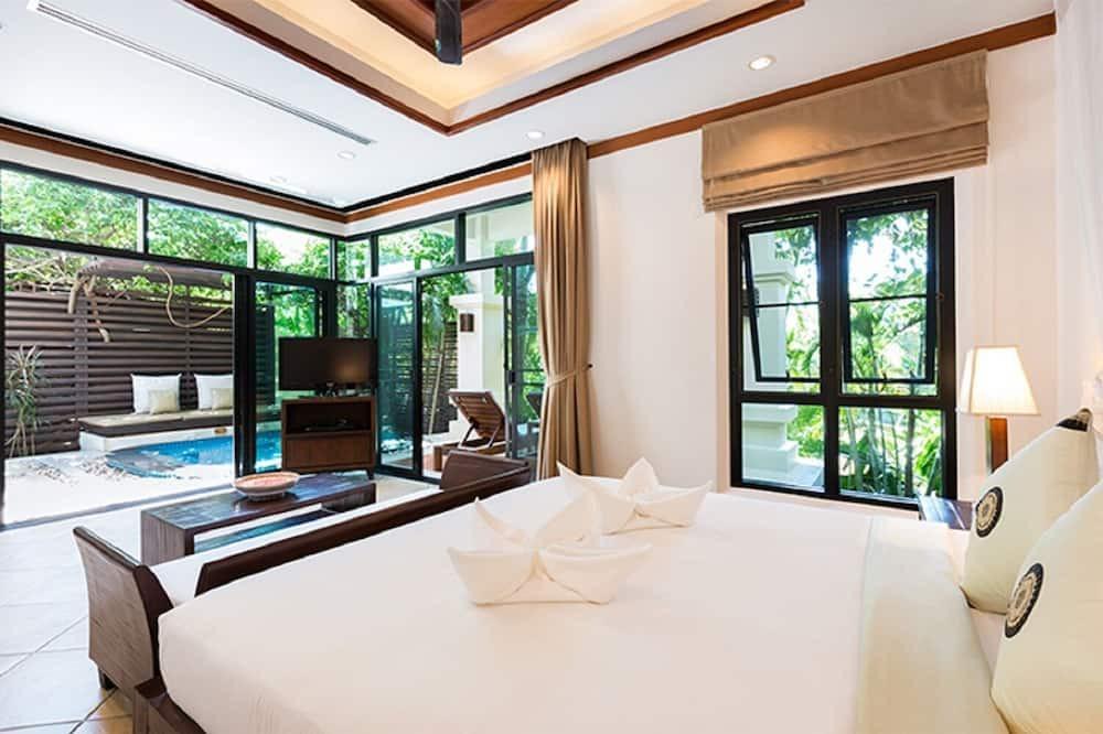 Nai Harn Villa | One Bedroom Jacuzzi Villa in Naiharn beach, Phuket