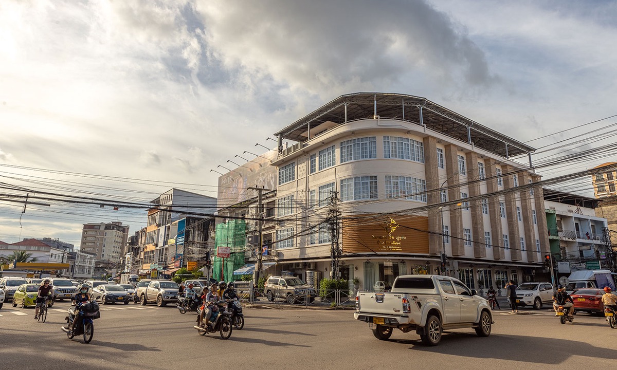 Vientiane Hotel | One Vientiane Hotel