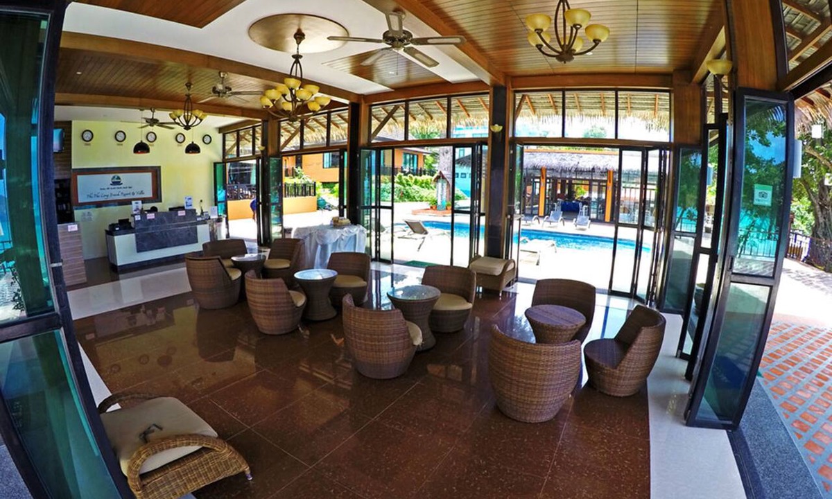 Ko Phi Phi Hotel | Phi Phi Long Beach Resort & Villa