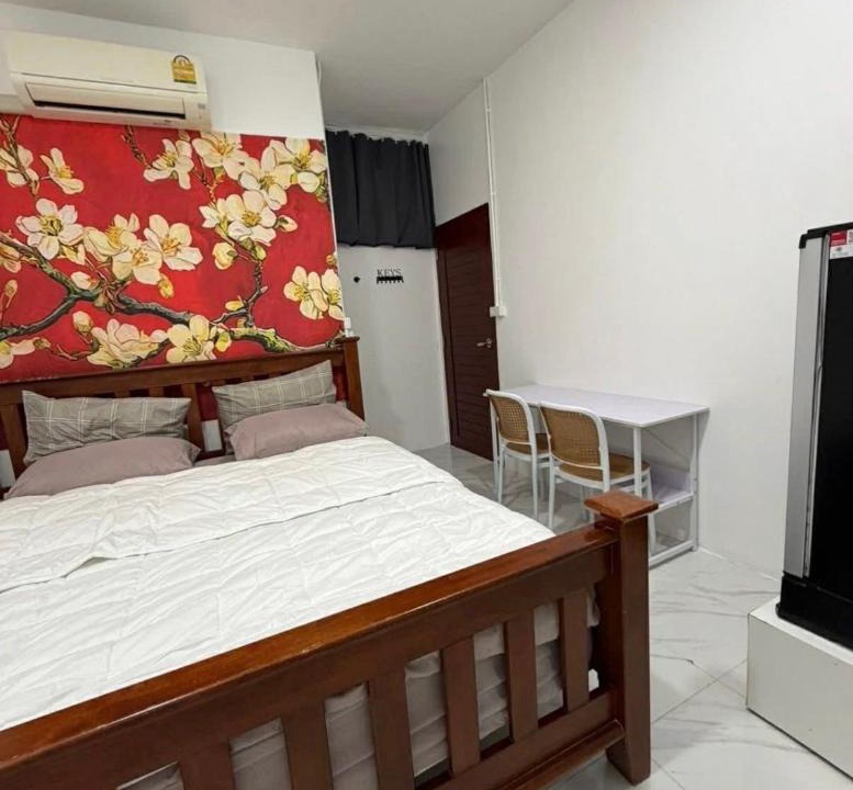 Talat Nuea Apartment | Phuket Hostel at Town