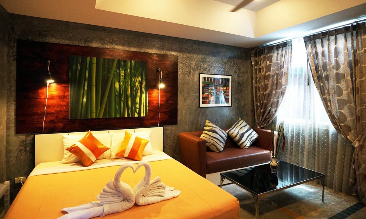 Chalong Hotel | Phuket Paradiso Hotel