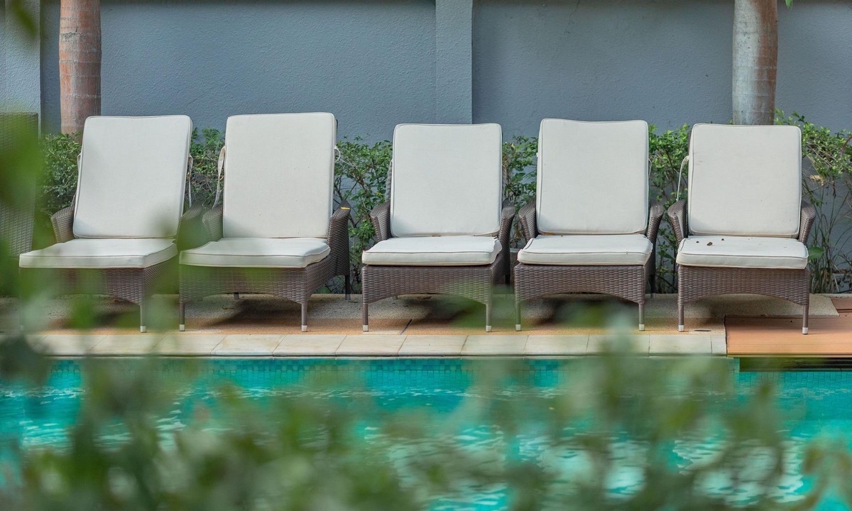 Bdr Allamanda Phuket Nr | Thep Kasattri