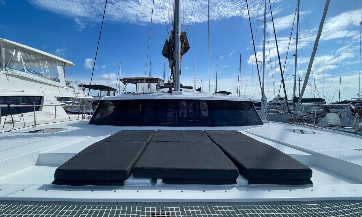 Pa Klok Boat Rental | Phuket Sun and Beach Sailing Extravaganza