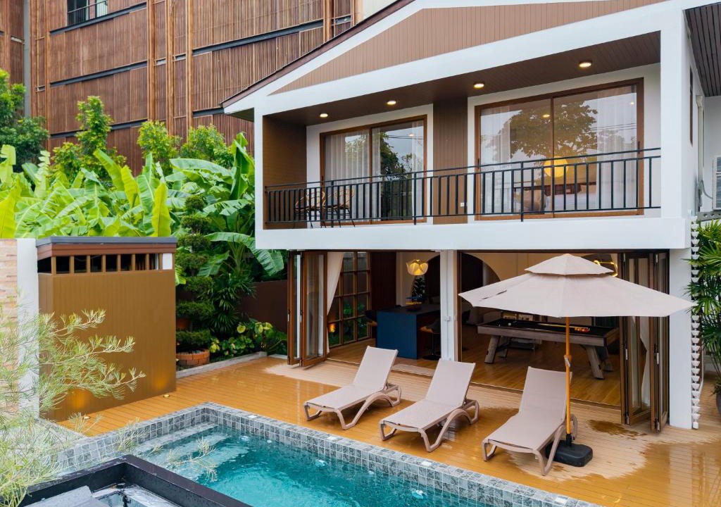 Chang Khlan Villa | Pillar Haus Pool Villa Chiang Mai Night Bazaar