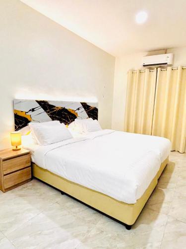 Pattaya Bay Hotel | PJ Hostel & Bar