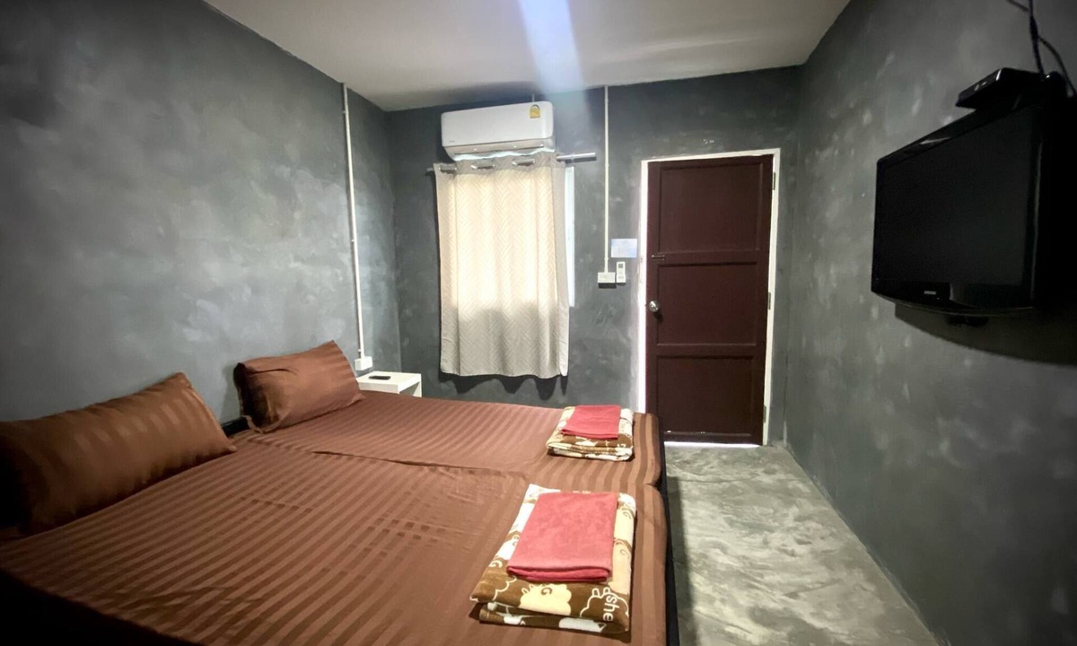 Amphawa House | Ploynam Homestay