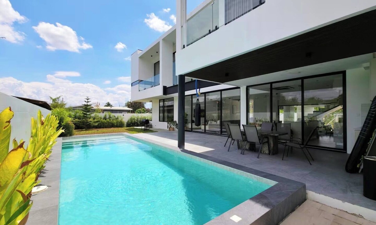 San Phi Suea House | Poon Pool Villa 5 bedrooms family-friendly/Quiet/Boxing @Chiang Mai