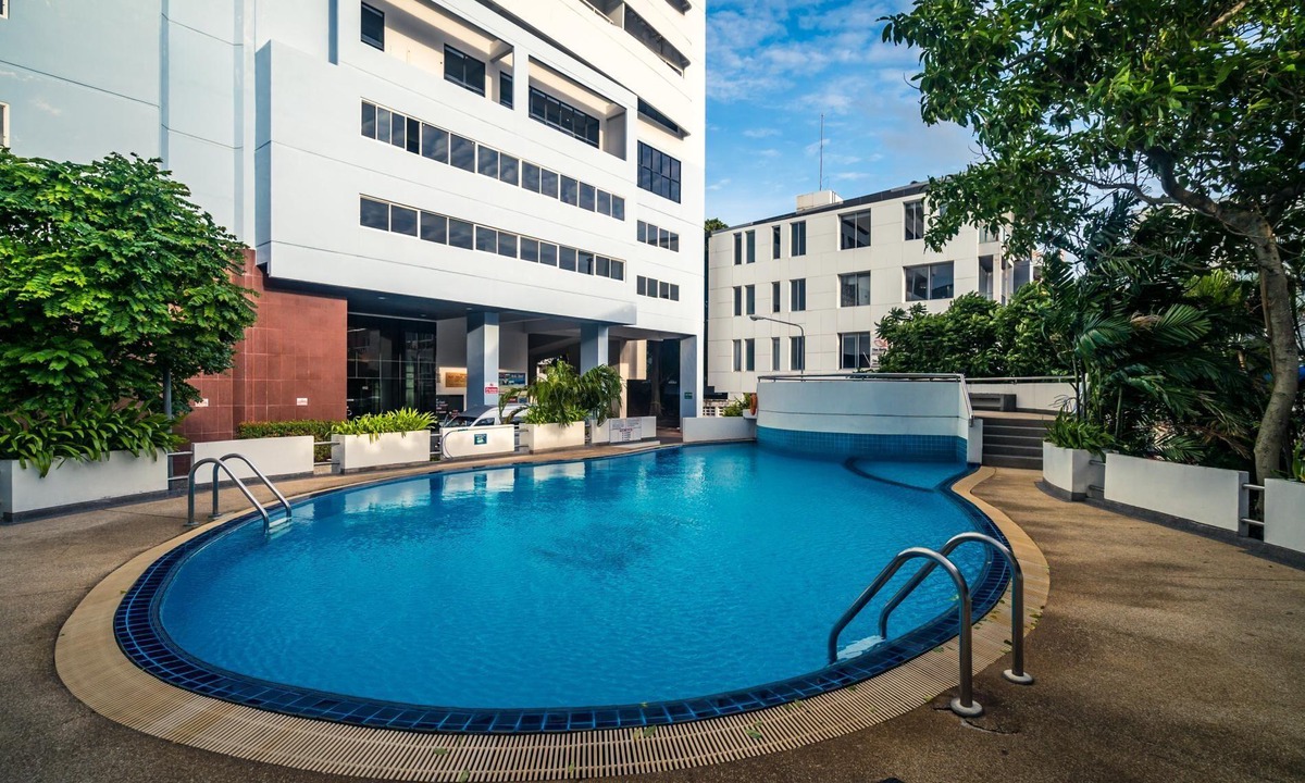 Patong Apartment | Prime location near the beach, market & nightlife