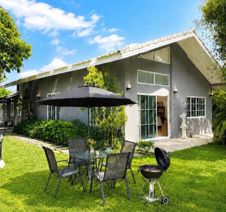 Plaeng Yao House | Private Garden 2BR Garden Home Sleeps 6 Bann Plangyao