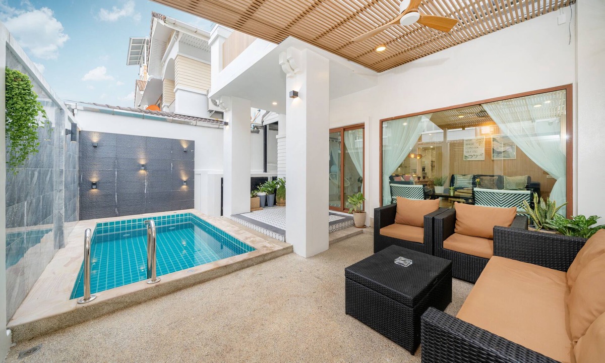 Nanai Road House | Private Patong pool villa 5BR