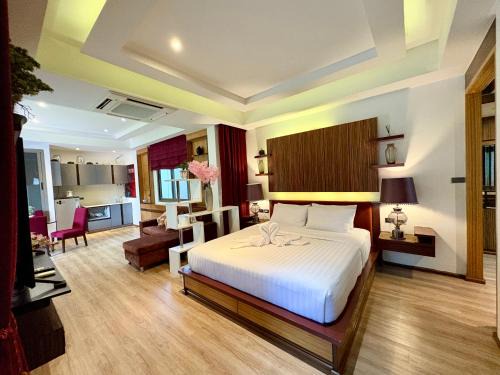 Ban Saiyuan House | Rawai House 16