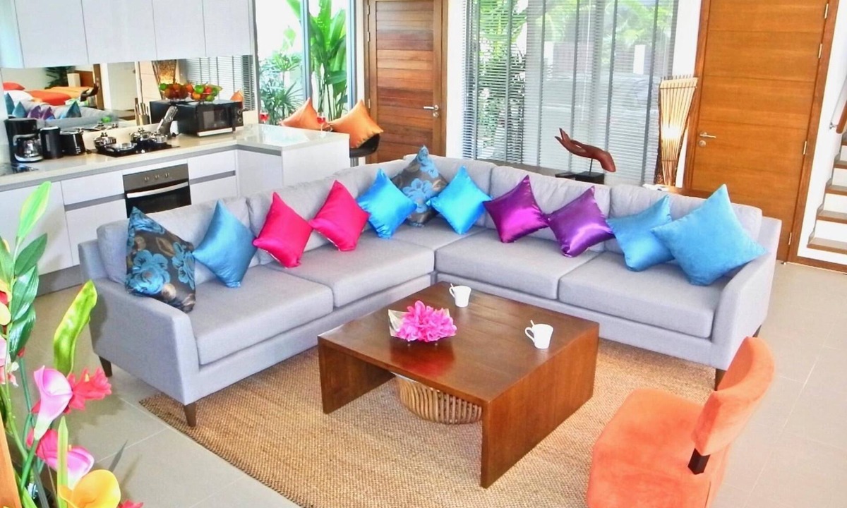 Rawai Villa | Rawai: New Villa close to a beautiful be