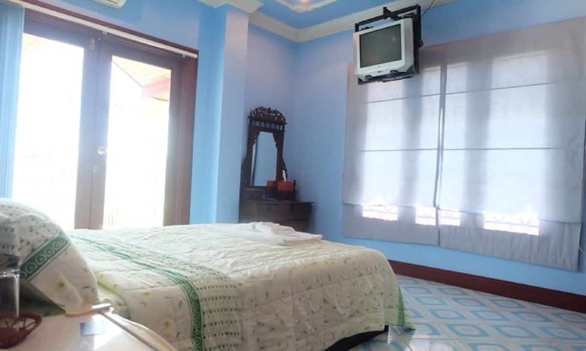 Rawai House | Room 5, perfect for couples for a cozy getaway.