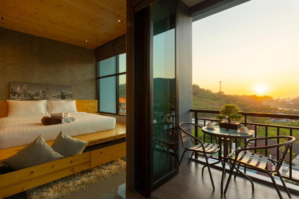 Nai Harn Apartment | Sara's Nest - Top Floor Seaview apartments