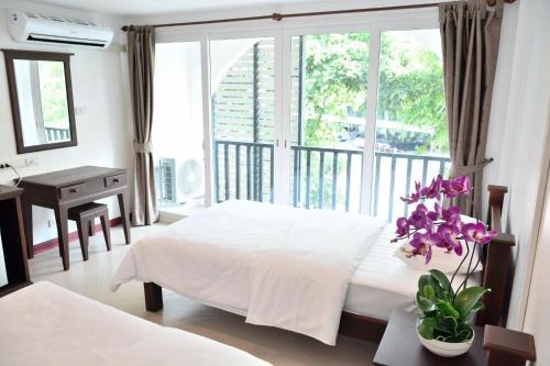 Pattaya Bay House | Seedling House