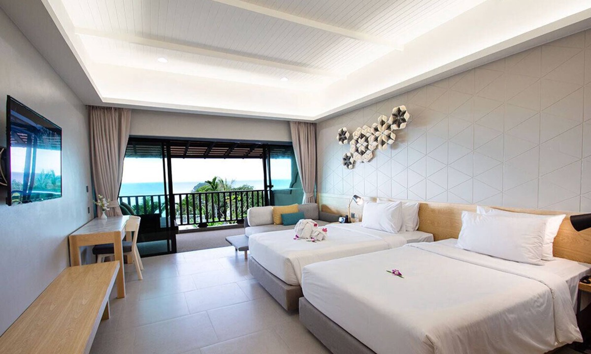 Kata Resort | (SHA+)Spacious Canna Deluxe Sea view (CDS2)