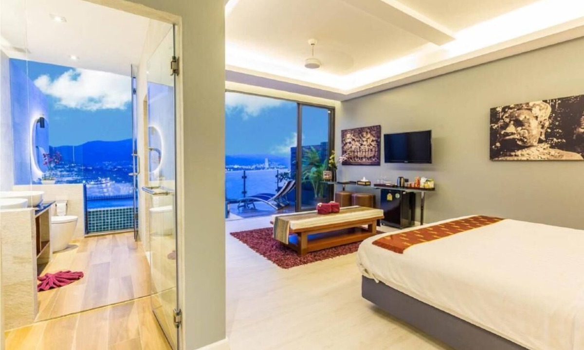 Patong Resort | Sky Suites Indochine Phuket (001)