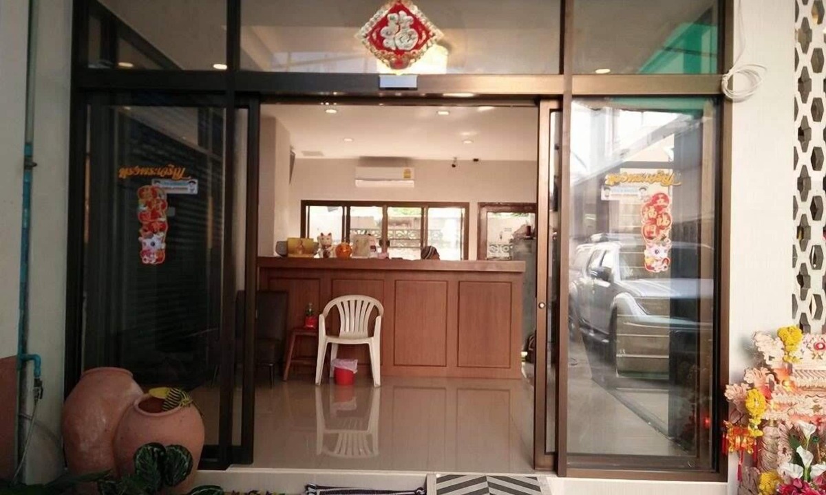 Ban Phan Thom Hotel | Suksawad Hotel