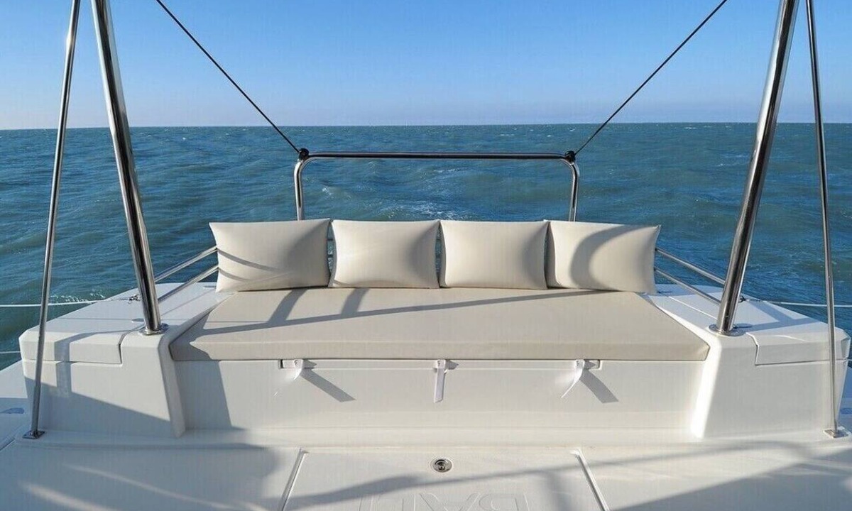 Ban Na Faek Boat Rental | Sun-Kissed Sailing Adventure in Phuket