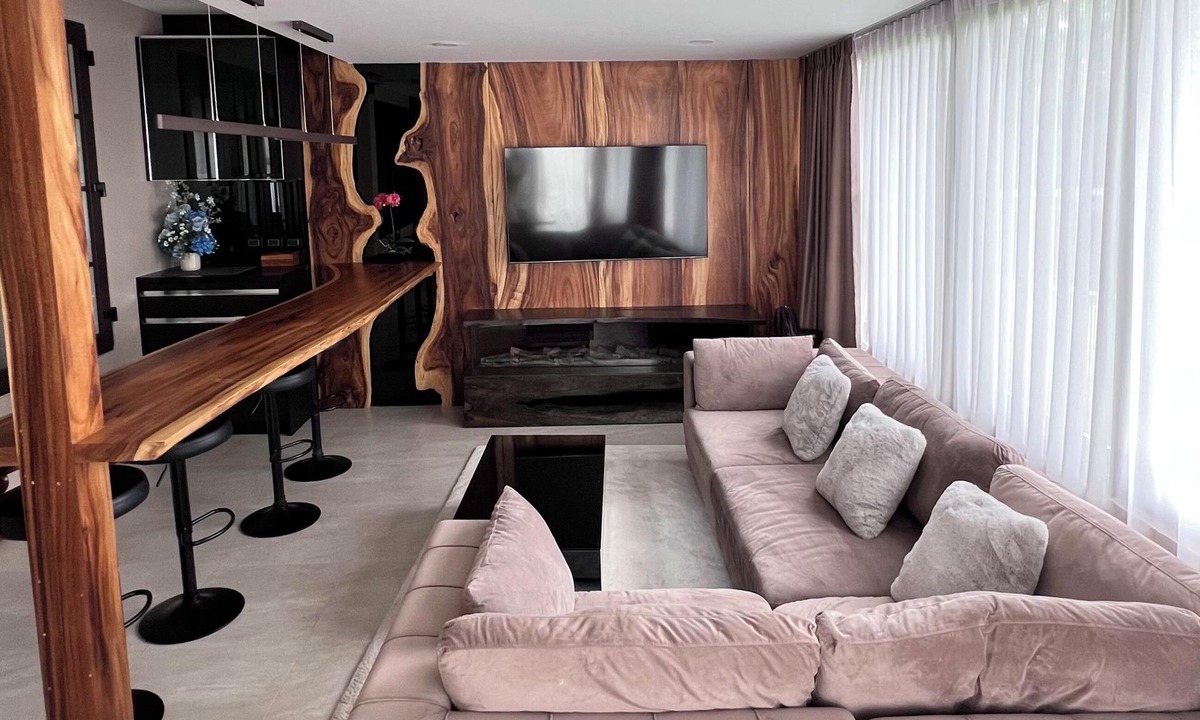 Karon Apartment | Superior 3 Bedroom Apartment 300m to the Sea