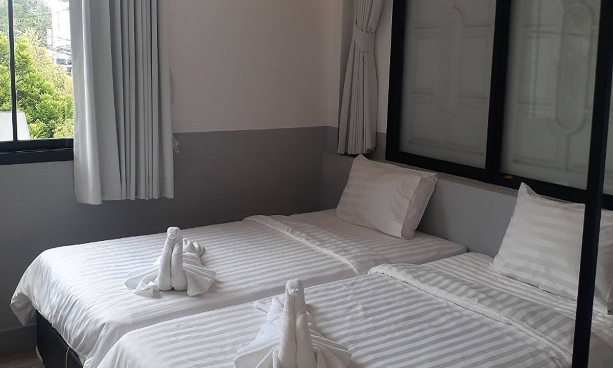 Talat Nuea Hotel | Surachet at 257 Boutique House