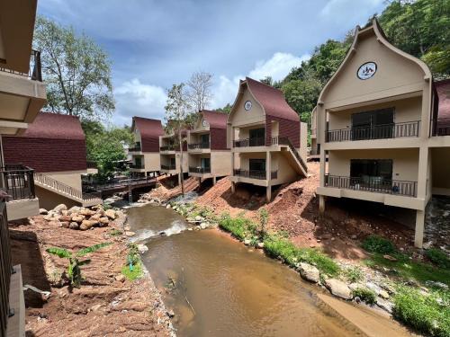 Mae On Resort | T-Valley Maekampong Resort