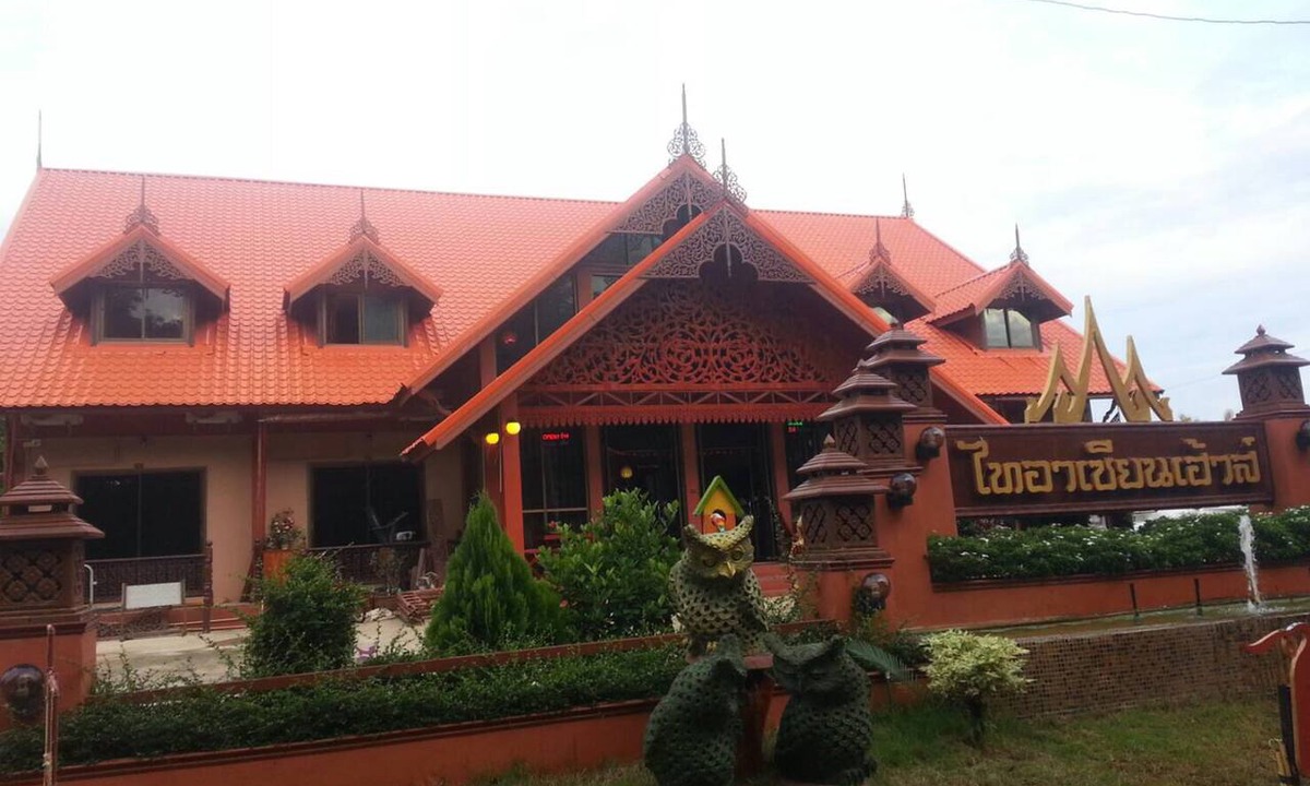 Ban Chan Hotel | Tai Asean House