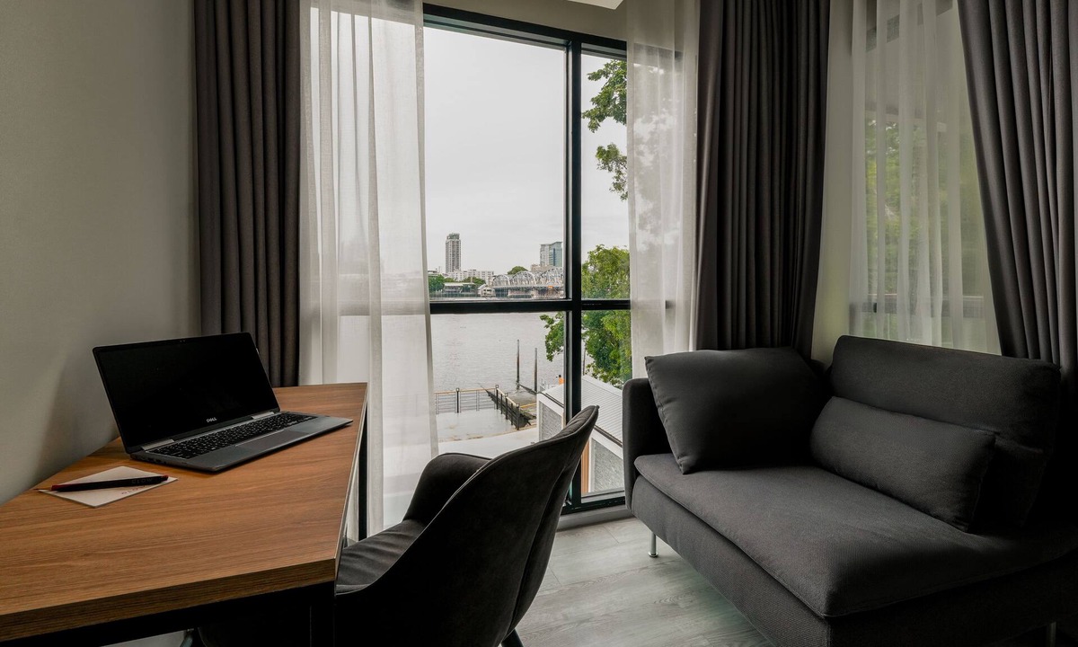 Wachira Phayaban Hotel | TARA Bangkok Riverside