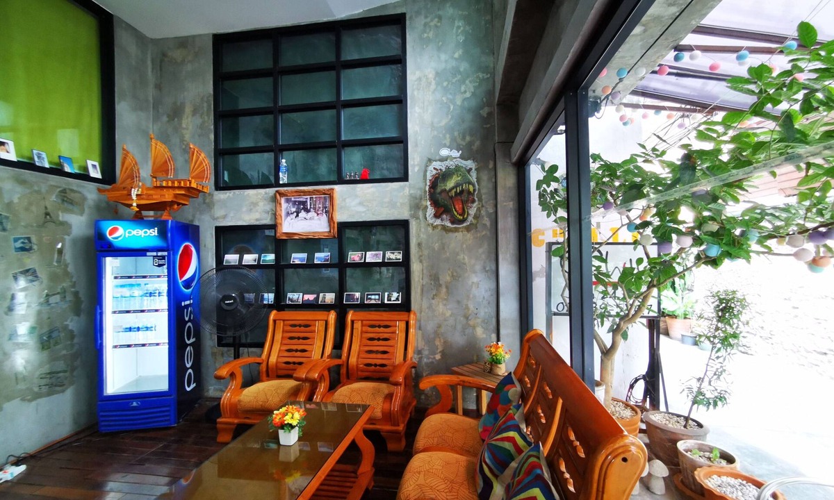 Maha Phruttharam Hotel | The Chilli Bangkok