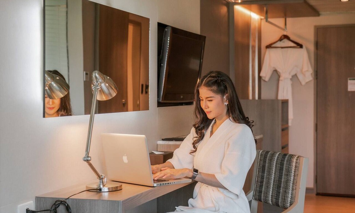 Phitsanulok Hotel | The Grand Riverside Hotel Phitsanulok