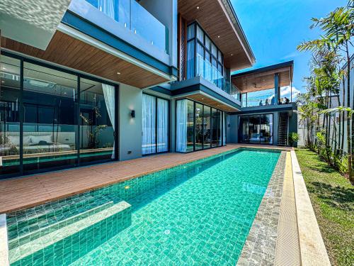 Laguna House | The Ozone Luxury Villas Phuket