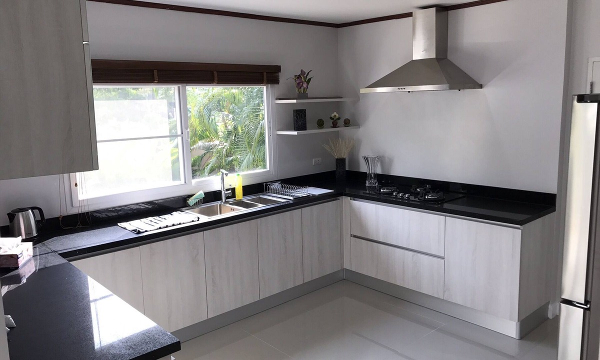 Si Sunthon House | The Palm House Phuket, Thalang.