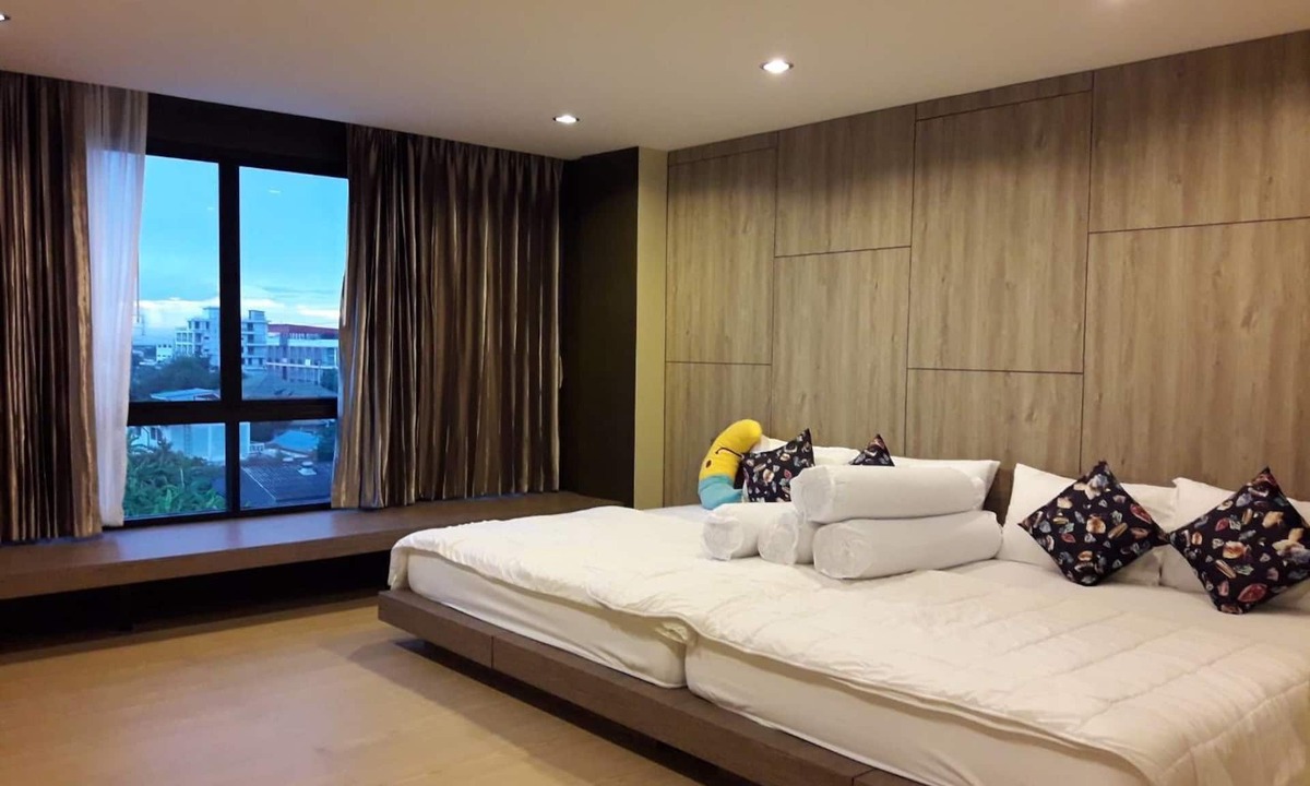 Krathum Baen Hotel | The Residence Thepkanjana