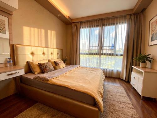 Nong Pa Khrang Apartment | Treasure Condo Kitchenette Wifi