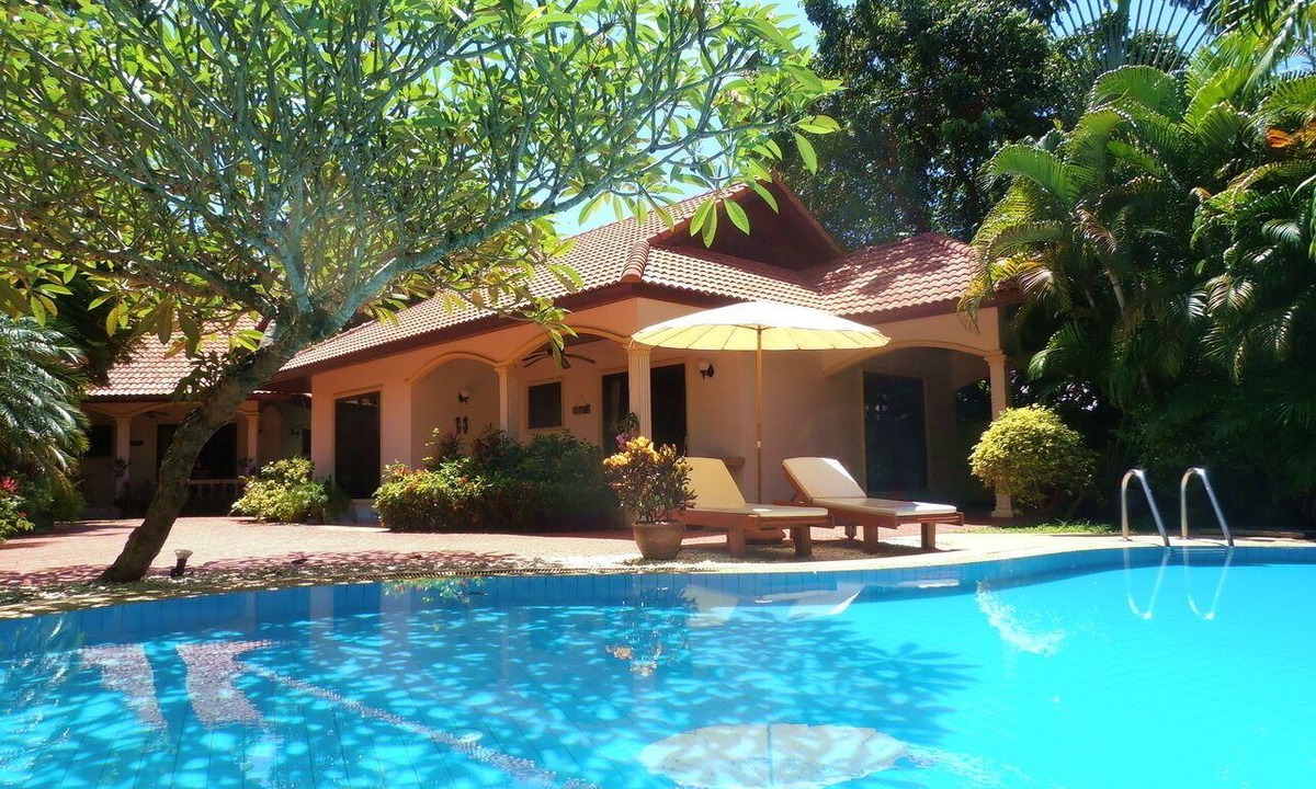 Rawai Villa | TROPICAL VIP 2 BEDROOM POOL VILLA Set In Beautiful Lush Tropical Gardens