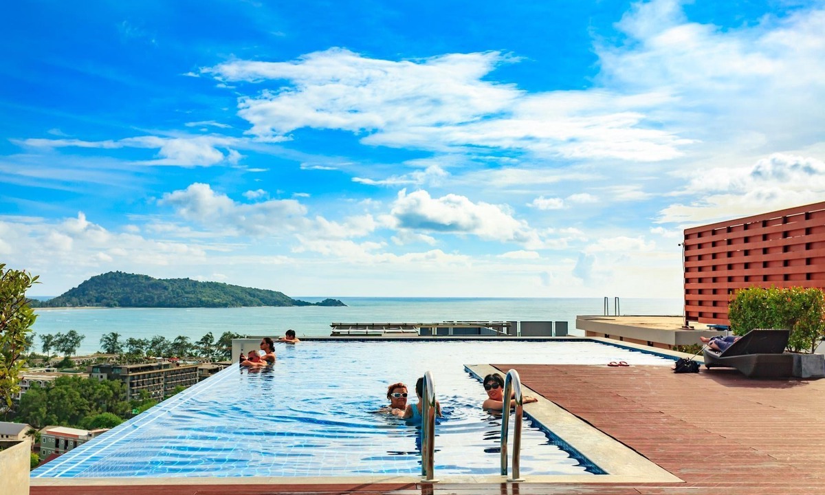 Patong Apartment | U606 - Convenient Patong apt for 3 ppl, pool & gym
