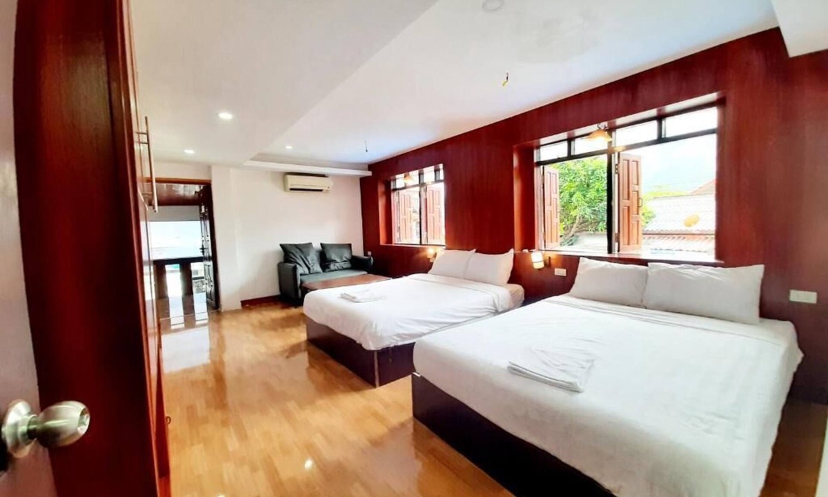 Vang Vieng Hotel | Vang Vieng Sky Mountain View Hotel